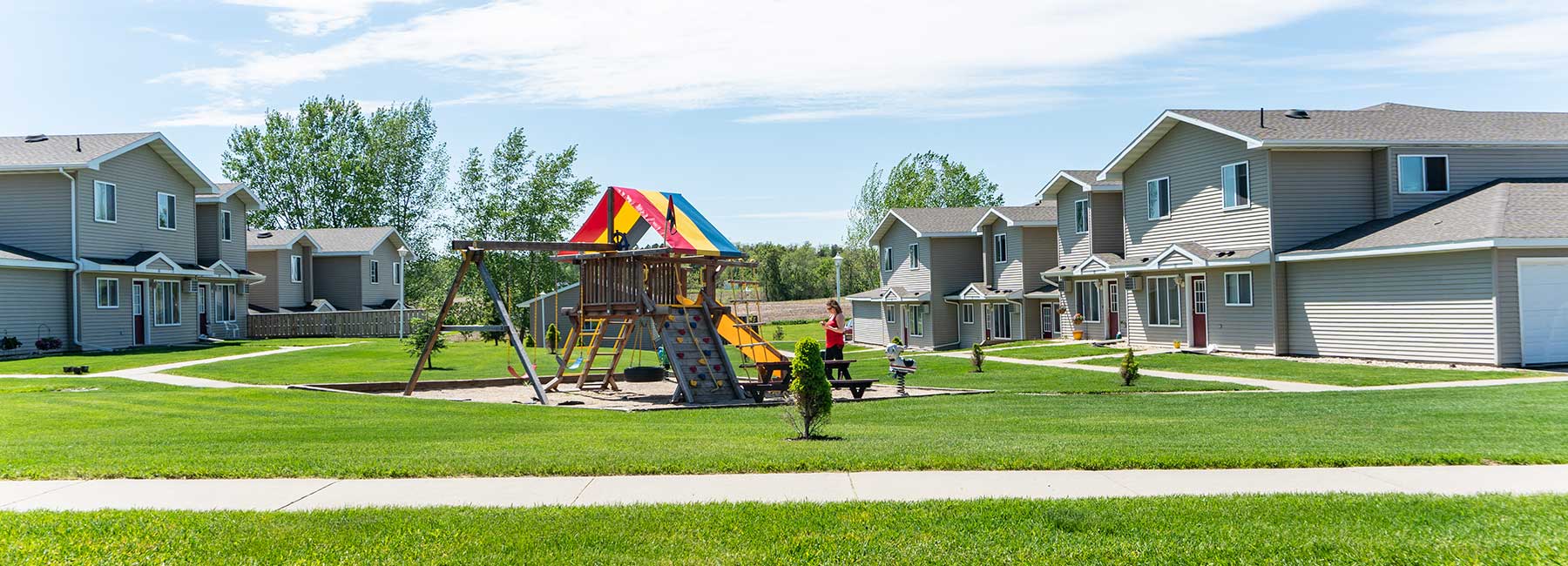caledonia-courts-slide-new-3 caledonia-courts-slide-new-3